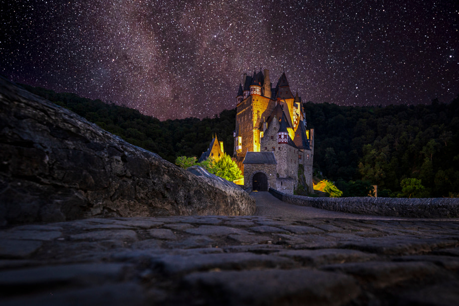 burg-eltz-eifel-duitsland-melkweg-milkyway-waterval-reis-landschap-fotografie-workshop-weekend-travelmarks-photography-100